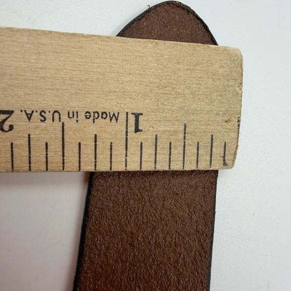 Nocona Belt Size 28 horse theme tooled leather - Picture 9 of 11